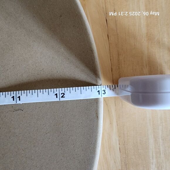 Pampered Chef 13” Round Pizza Stone Family Heritage Collection USA Made 098K - Picture 2 of 9